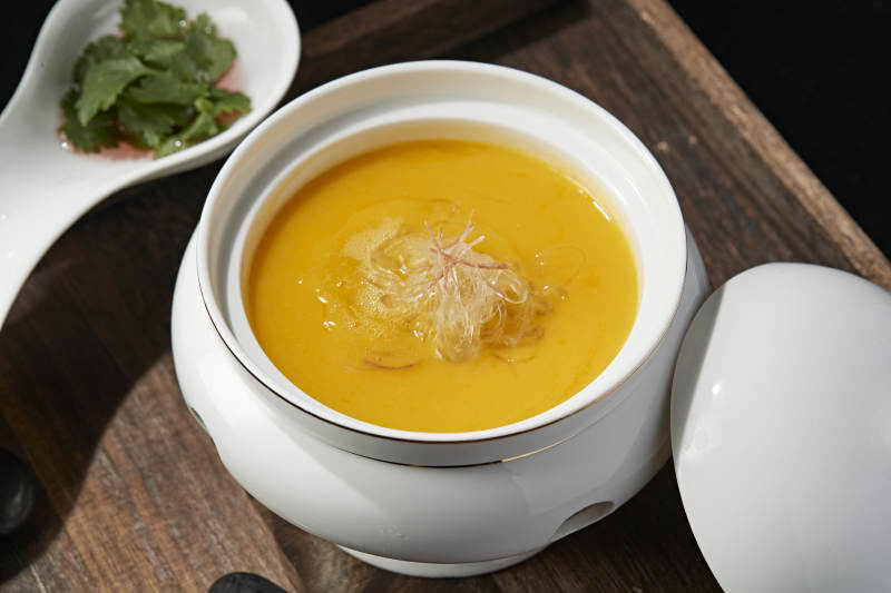 浓汤天九翅鱼翅图片