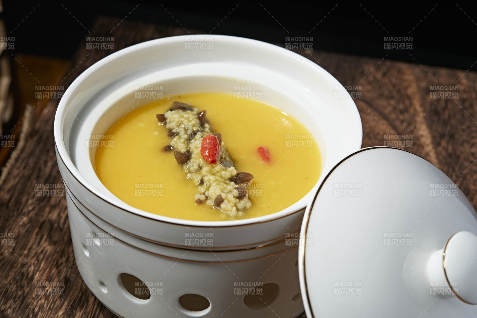 小米扣辽参图片