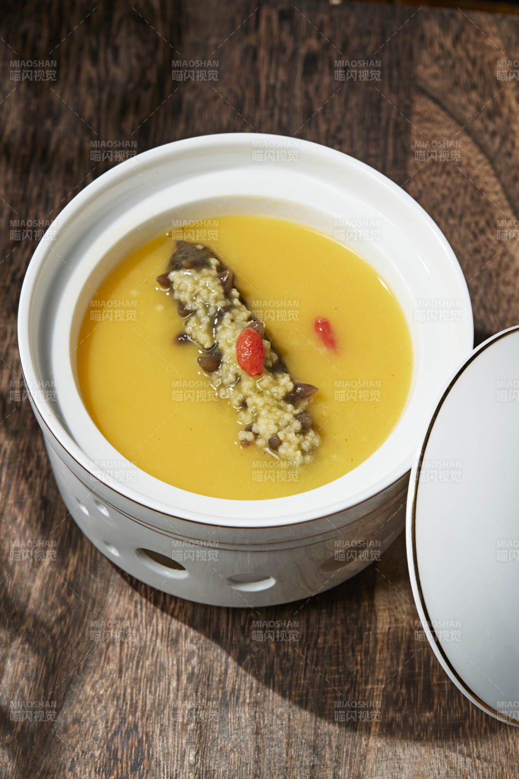 小米扣辽参图片