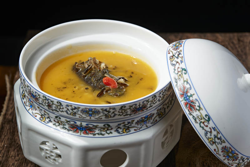 枸杞薏米扣辽参图片