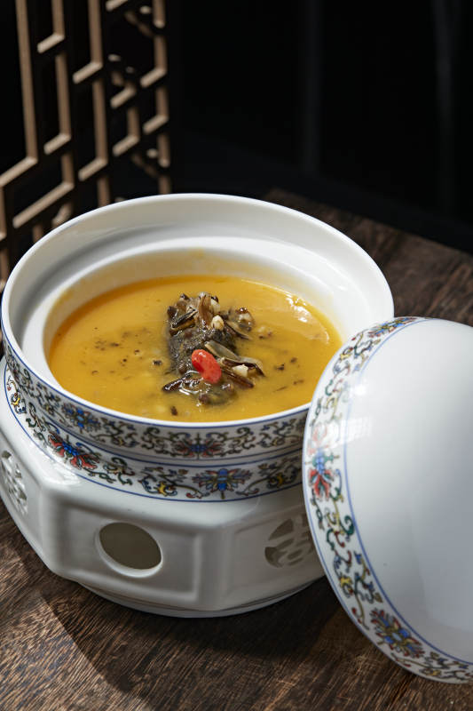 枸杞薏米扣辽参图片