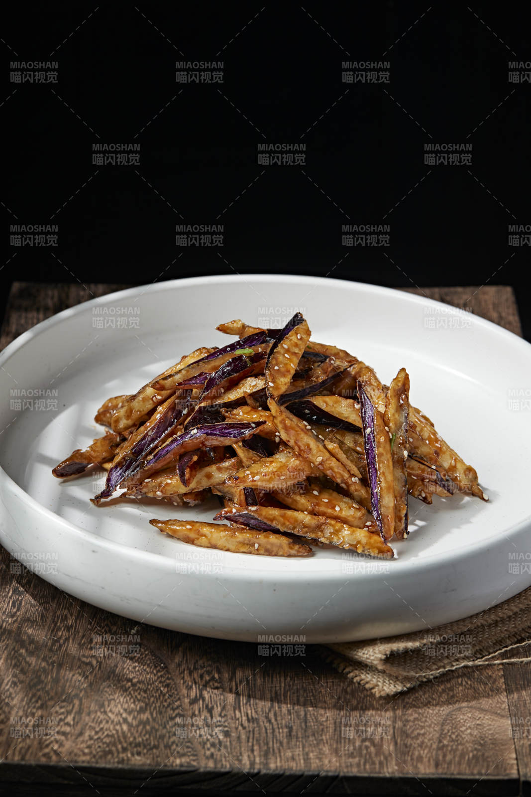 酱香糖醋风味炸茄子图片