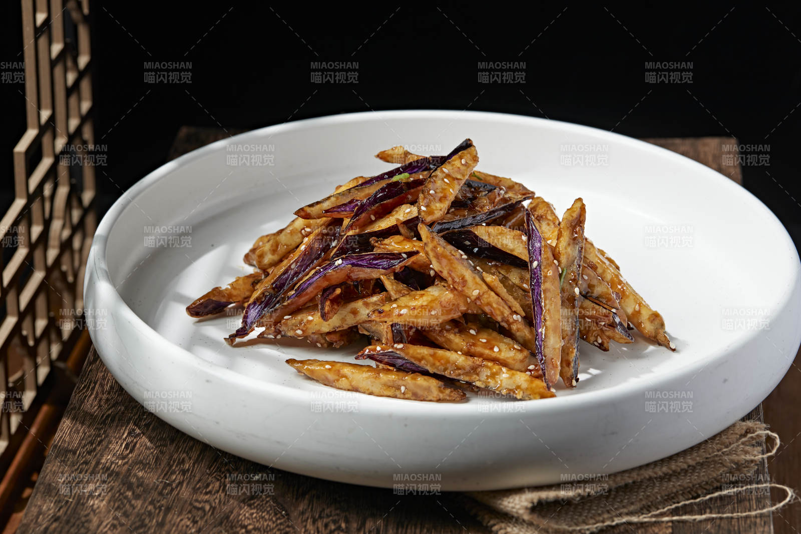 酱香糖醋风味炸茄子图片