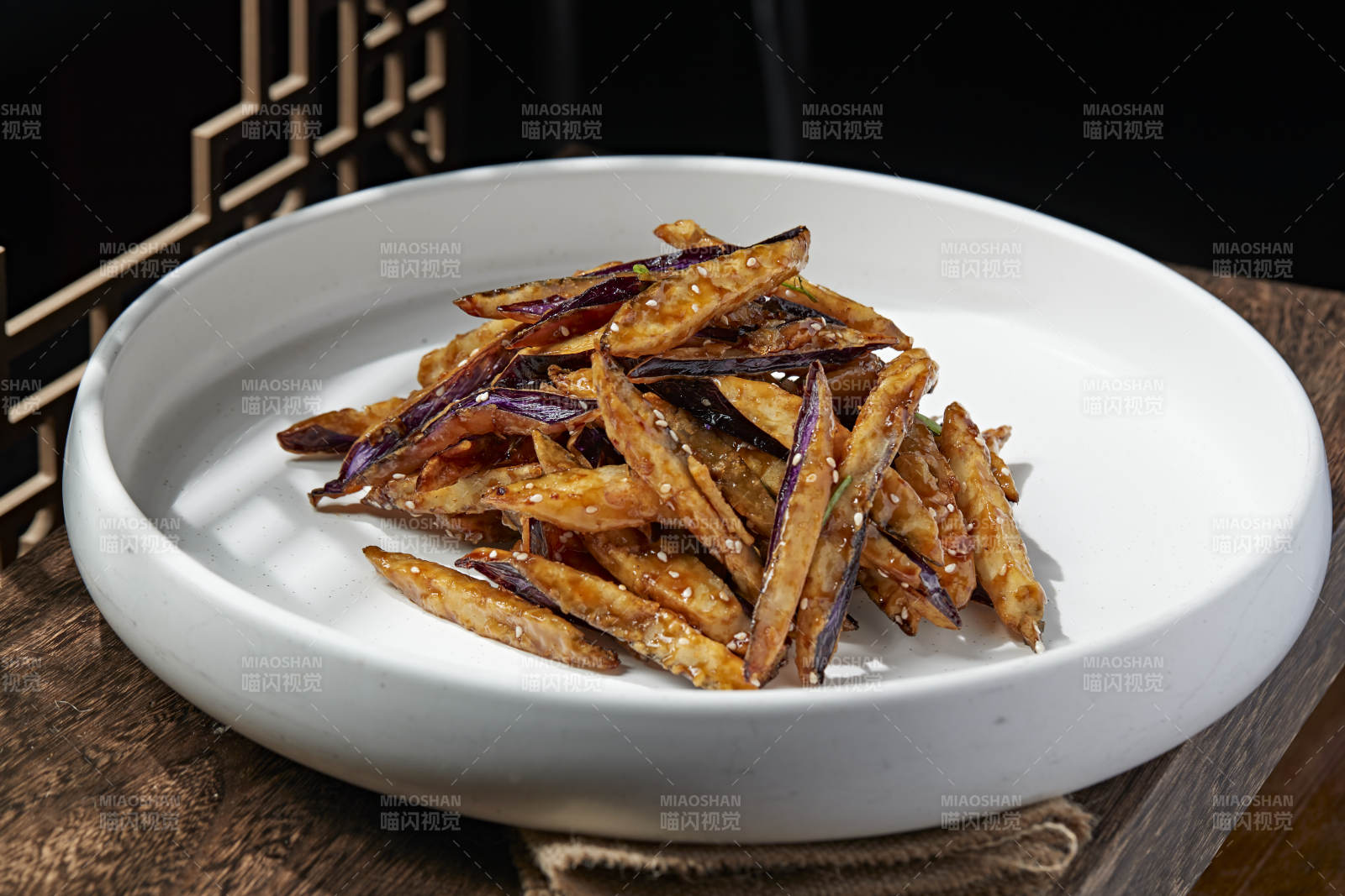 酱香糖醋风味炸茄子图片