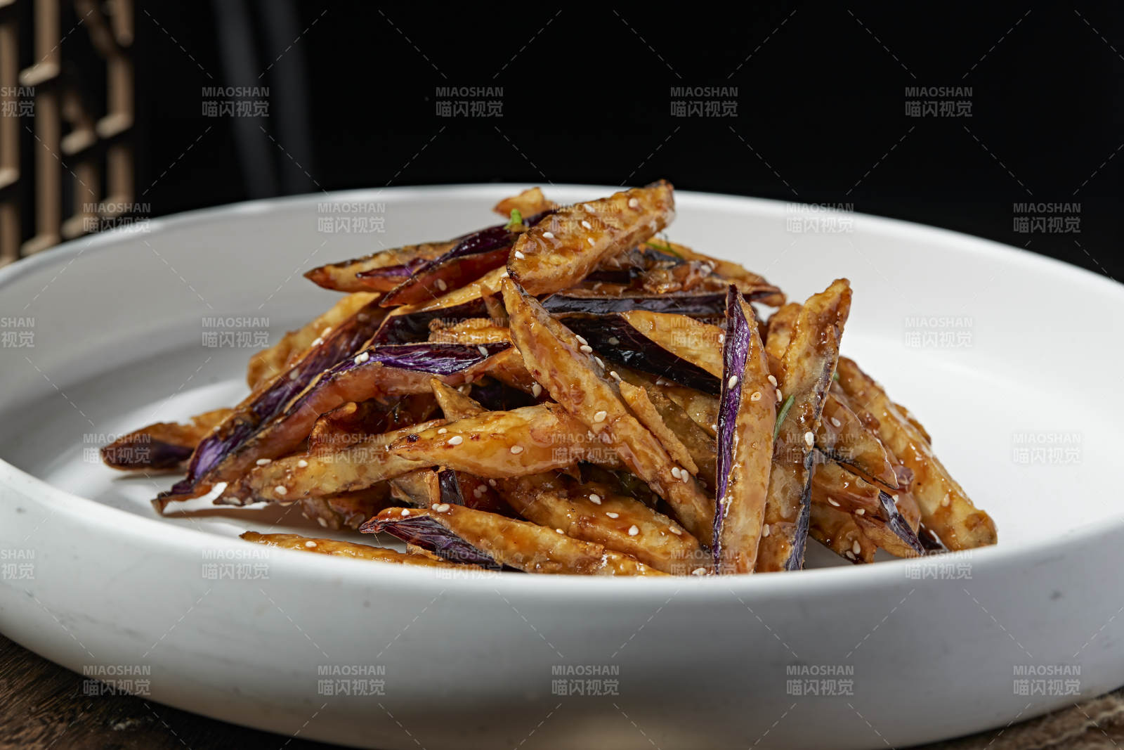 酱香糖醋风味炸茄子图片