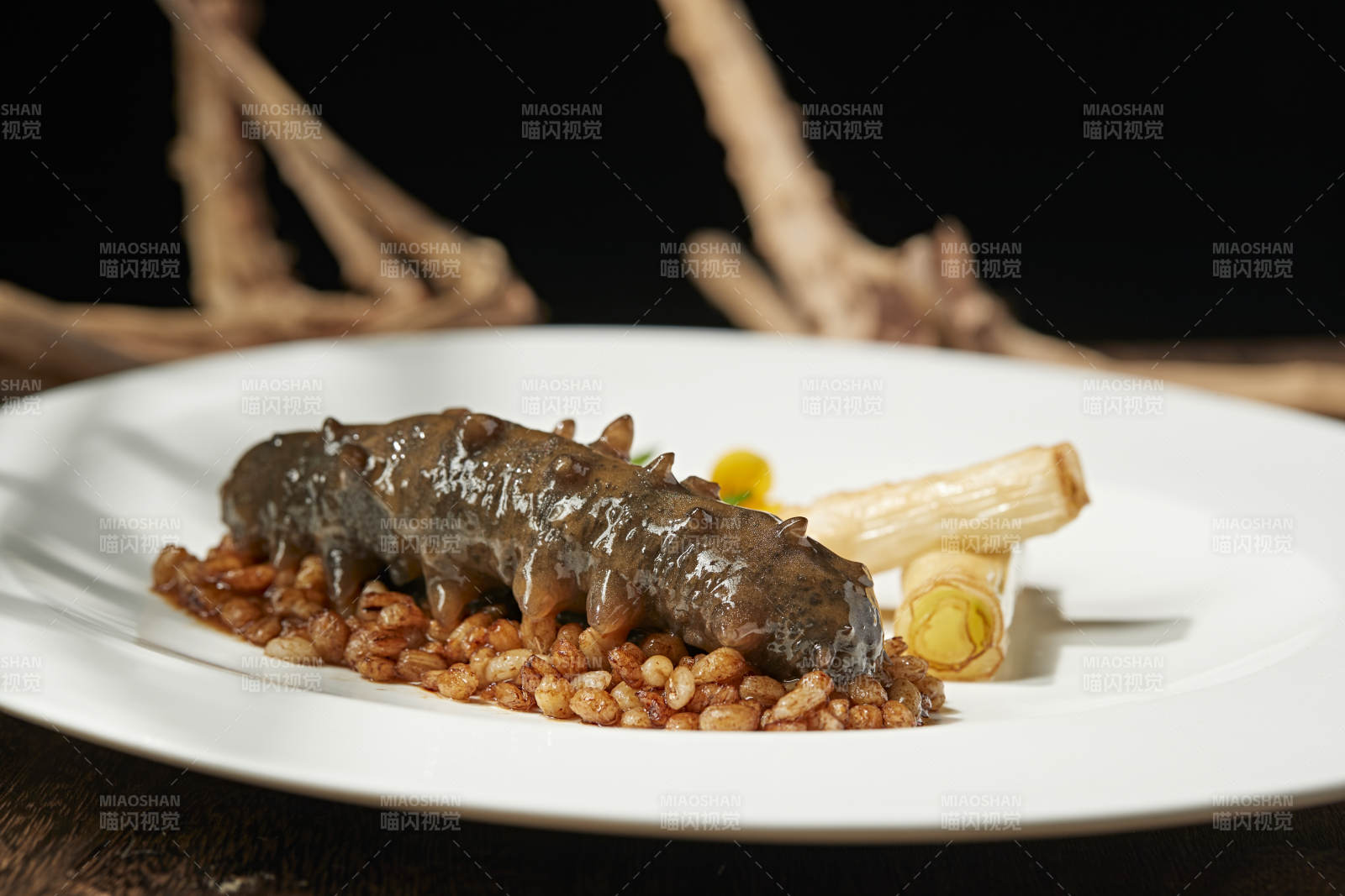 粤式薏米烧辽参图片