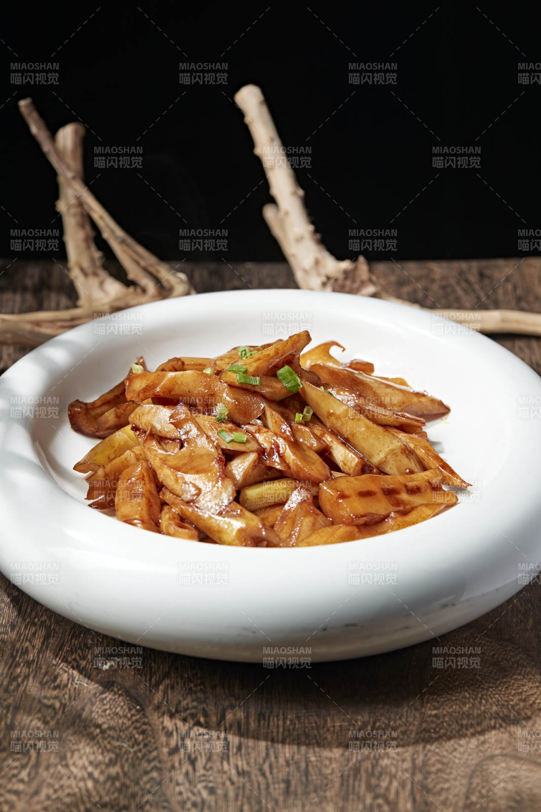 美味油焖冬笋图片