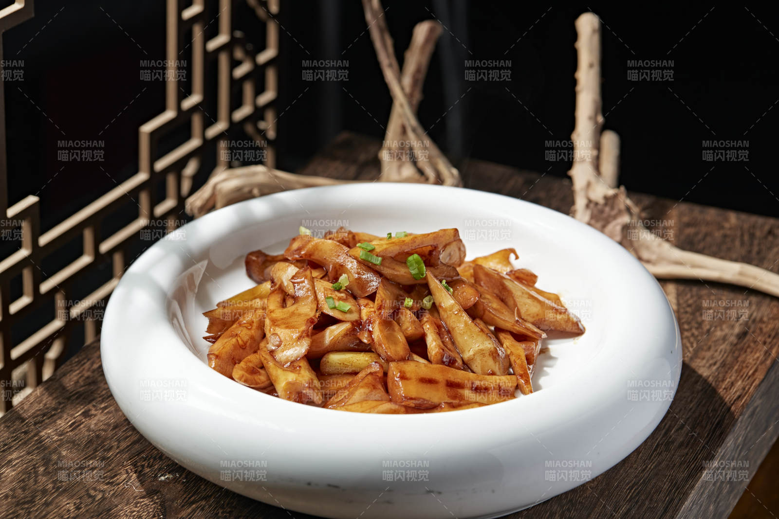 美味油焖冬笋图片