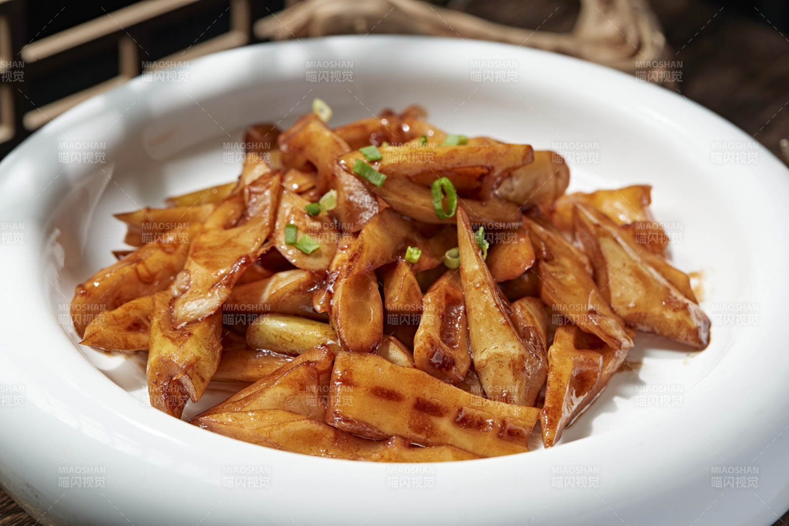 美味油焖冬笋图片