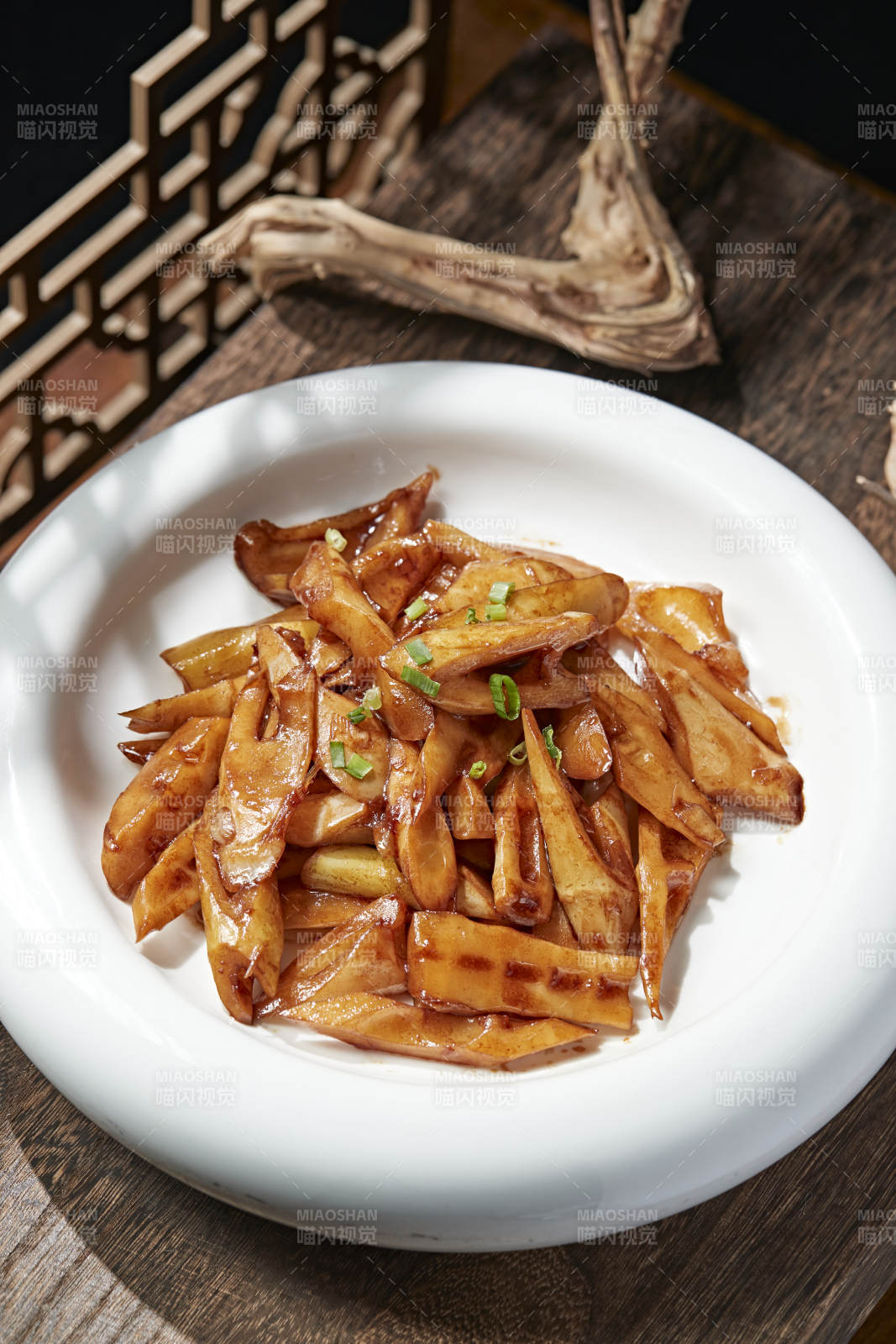 美味油焖冬笋图片