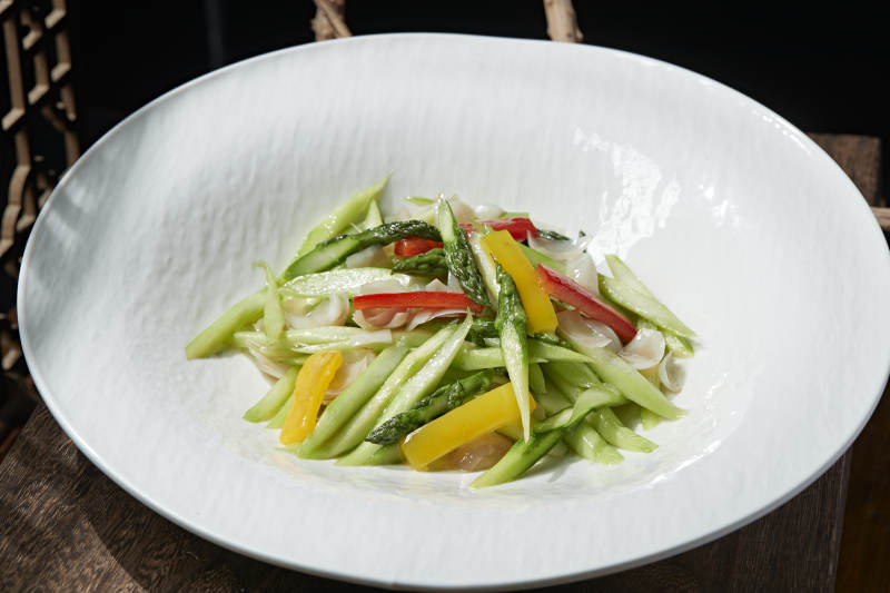 彩椒百合炒芦笋图片