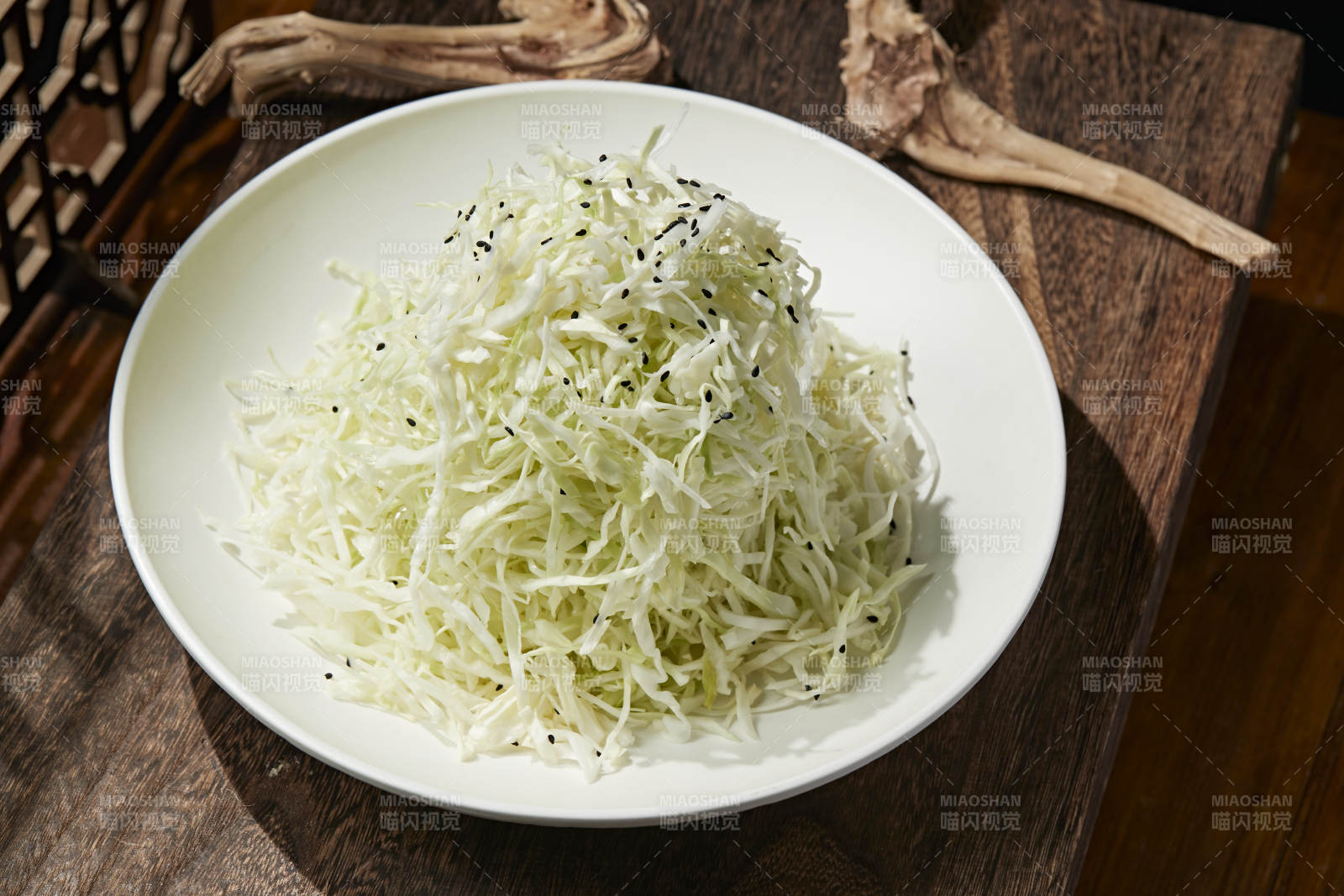 芥辣凉拌爽口包菜丝图片