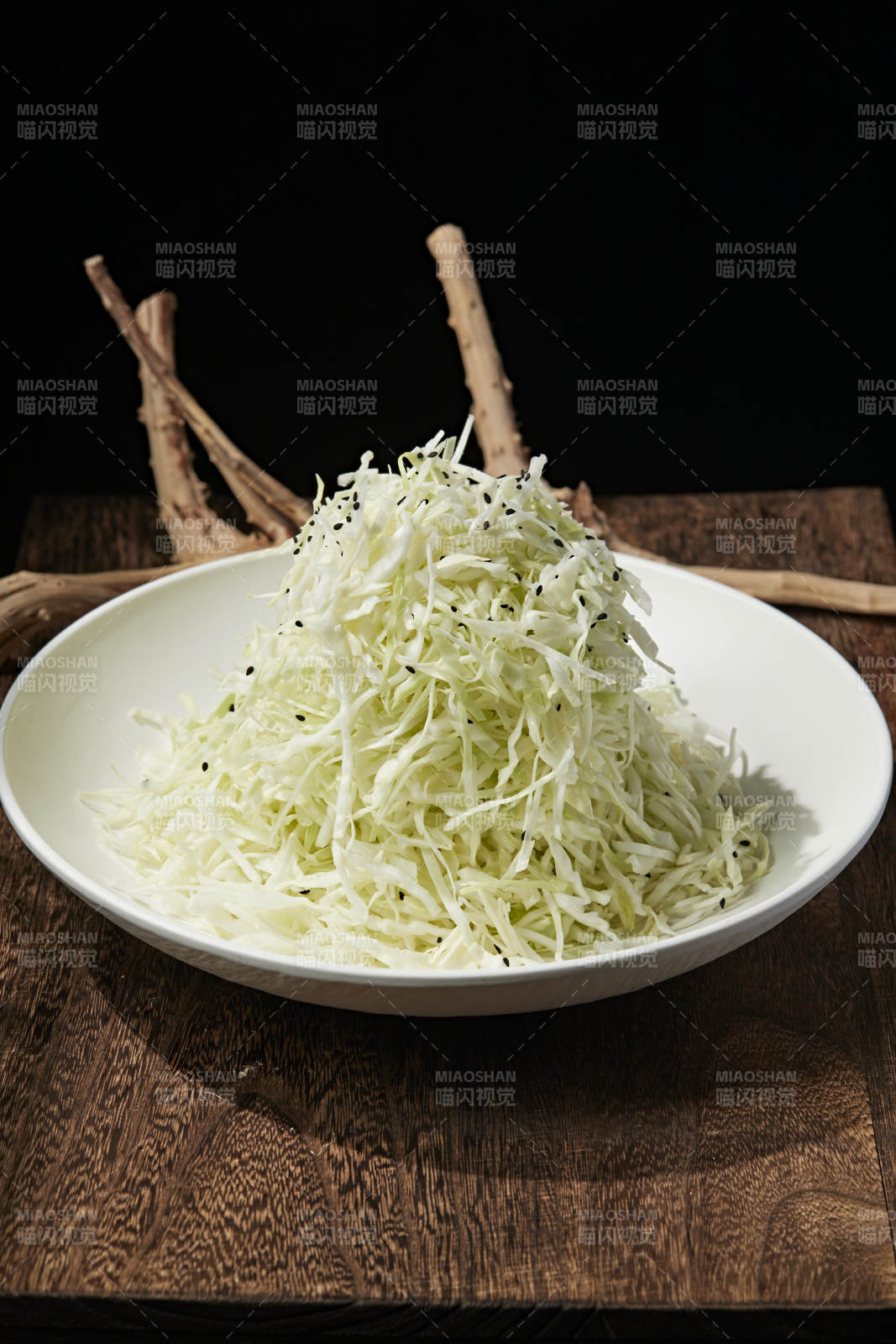 芥辣凉拌爽口包菜丝图片