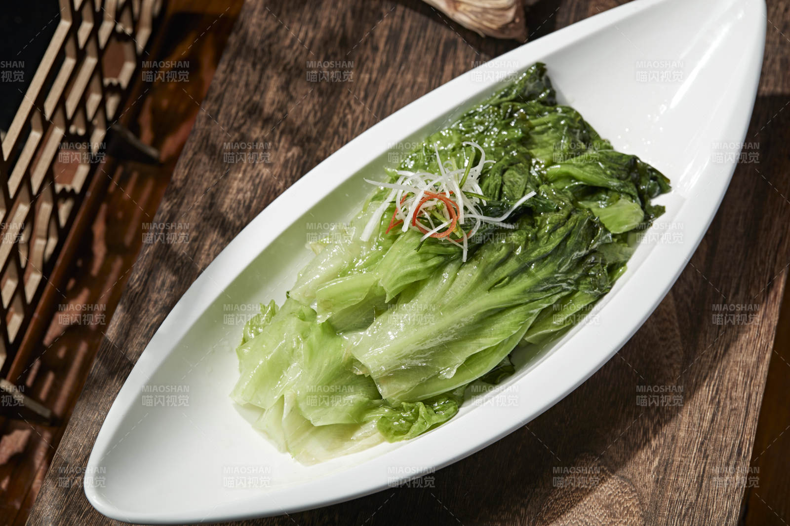 炝炒油麦菜图片