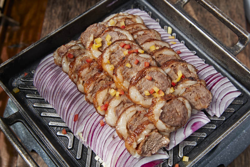 铁板烤鸭胸图片