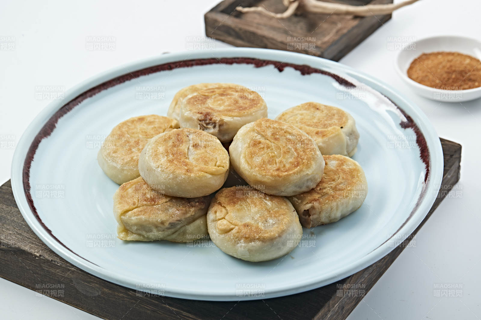 清真传统牛肉门丁图片