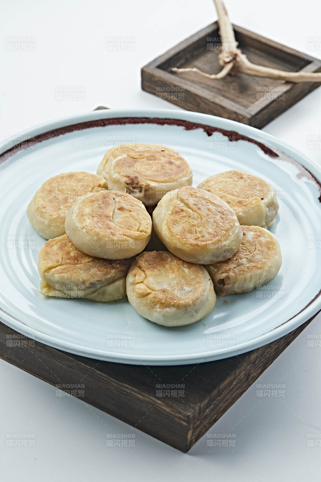 清真传统牛肉门丁图片