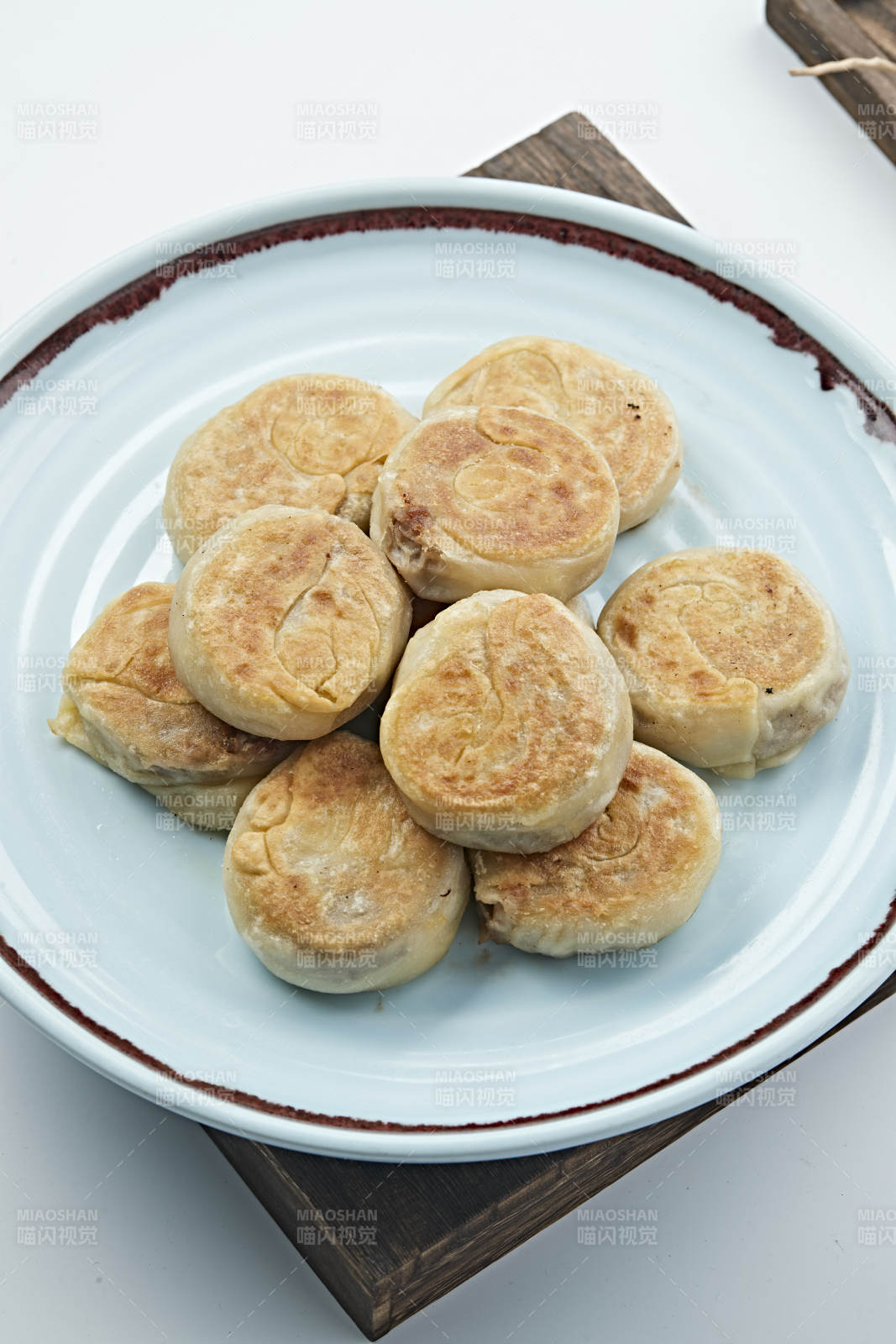 清真传统牛肉门丁图片