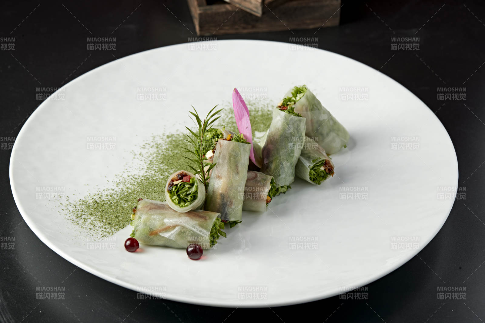 鲮鱼丝苦菊卷肠粉图片