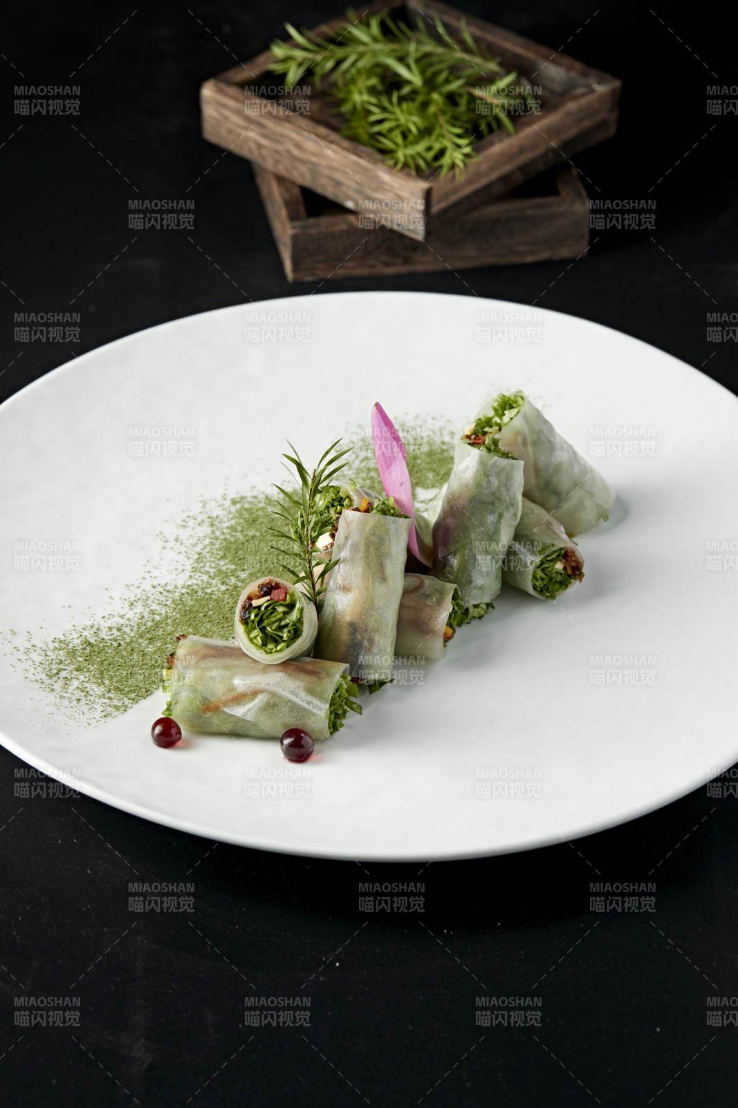 鲮鱼丝苦菊卷肠粉图片