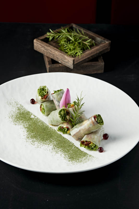 鲮鱼丝苦菊卷肠粉图片