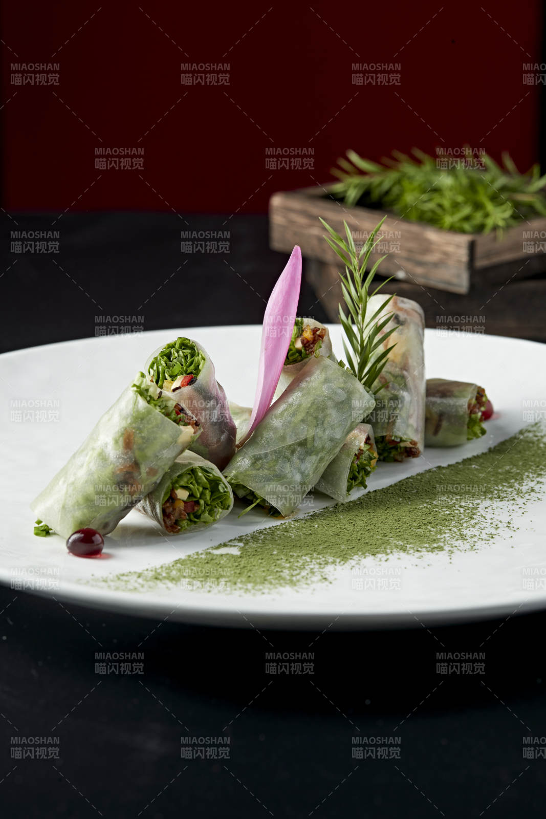 鲮鱼丝苦菊卷肠粉图片