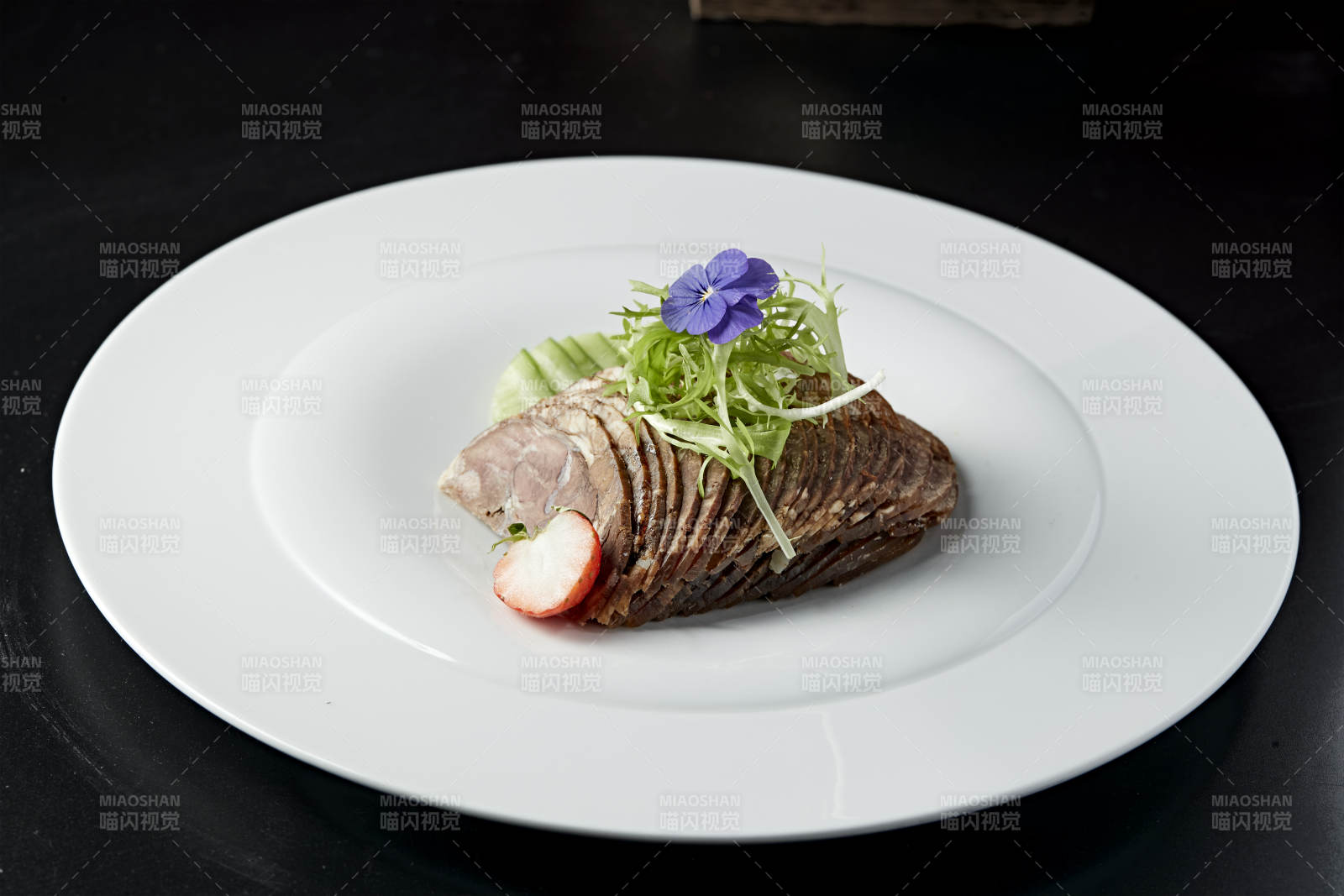 五香牛建切片图片