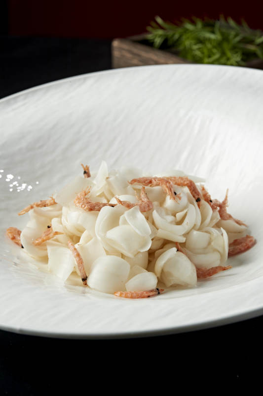 樱花虾干拌百合图片