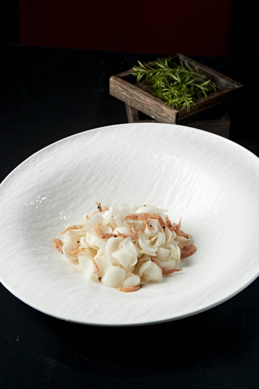 樱花虾干拌百合图片