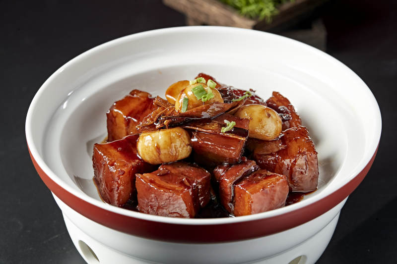 蒜头红烧肉图片