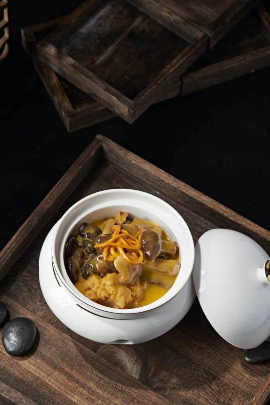 山珍菌羹素佛跳墙图片