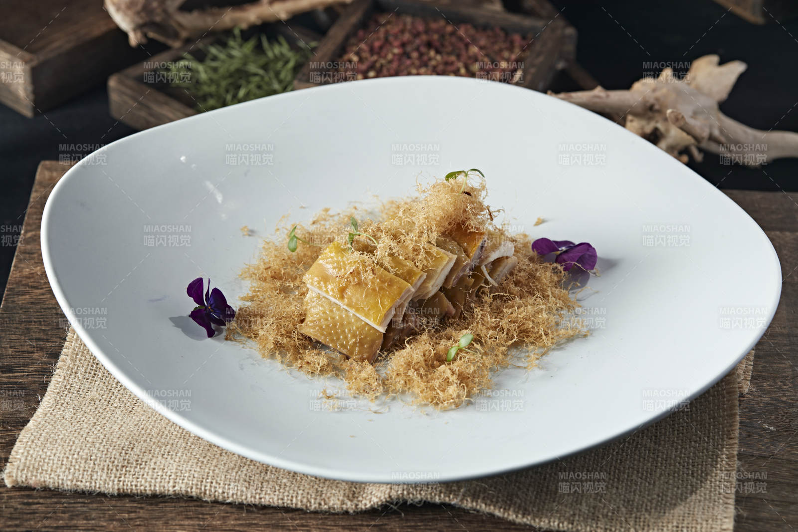 肉松柴鸡片图片