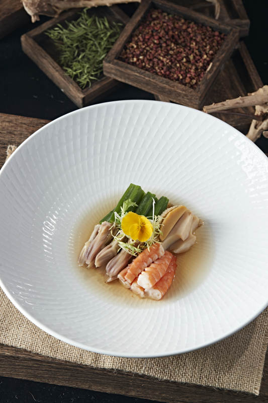 风味卤水海鲜拼盘图片