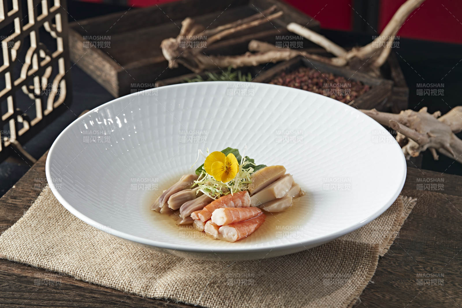 风味卤水海鲜拼盘图片