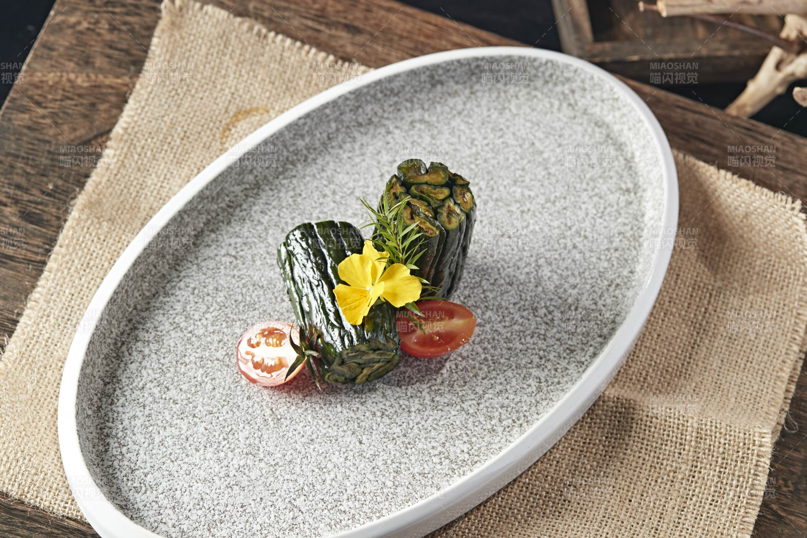 麻油酱黄瓜图片