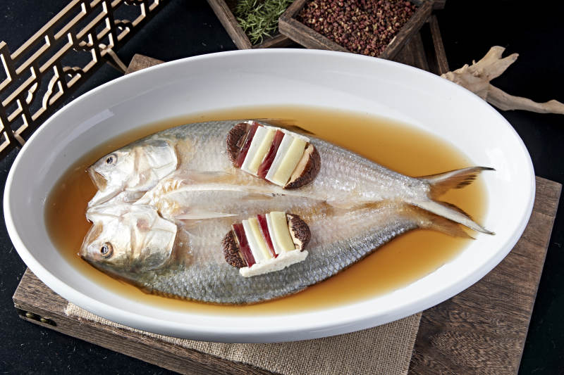 白水蒸鲥鱼图片