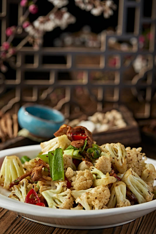 米椒青蒜苗菜花小炒五花肉图片