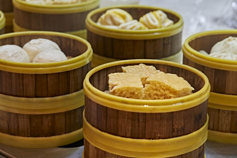 高档星级酒店自助餐的小笼蒸糕点图片