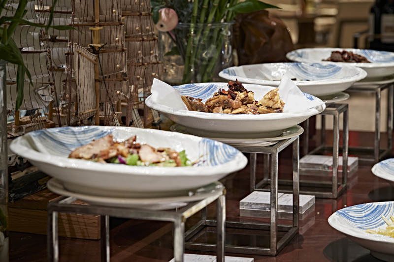 高档星级酒店自助餐的中餐菜品图片