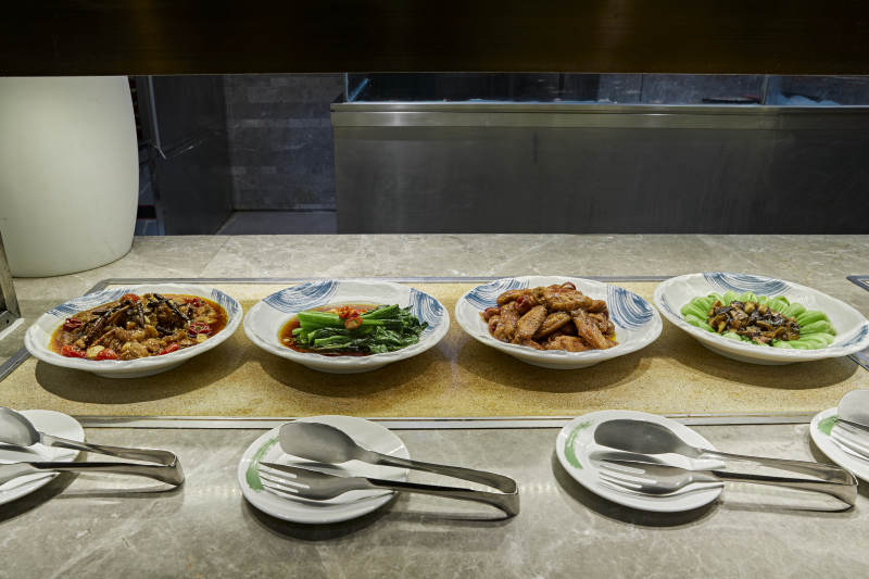 高档星级酒店自助餐的中餐菜品图片