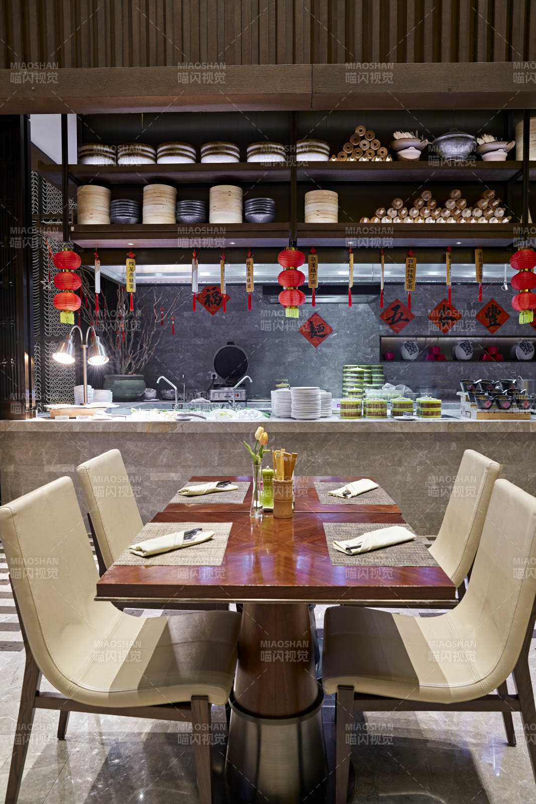 高档星级酒店自助餐的中餐菜品图片