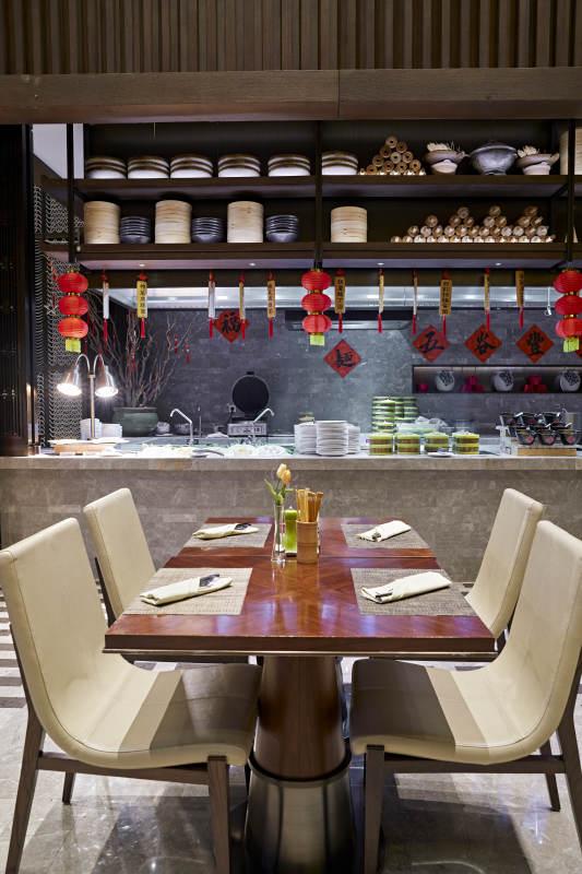 高档星级酒店自助餐的中餐菜品图片