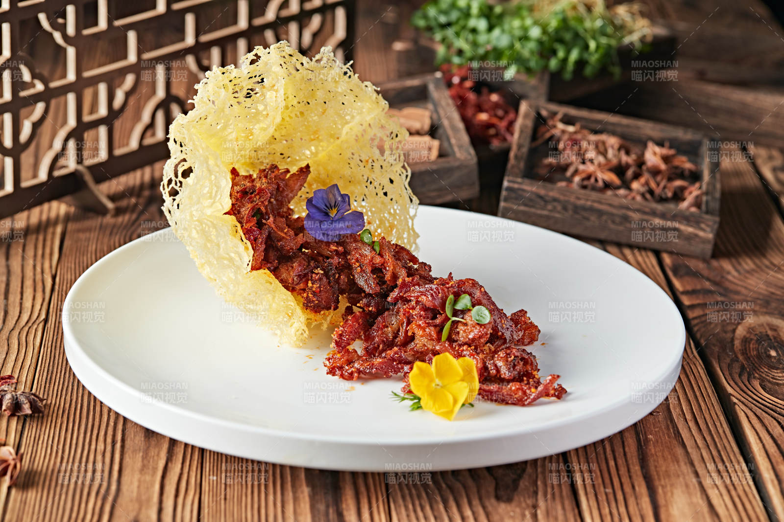 椒麻香辣火边子牛肉图片