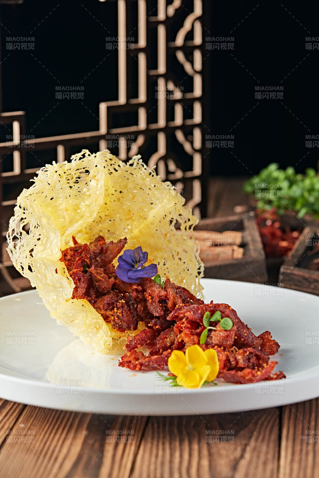 椒麻香辣火边子牛肉图片