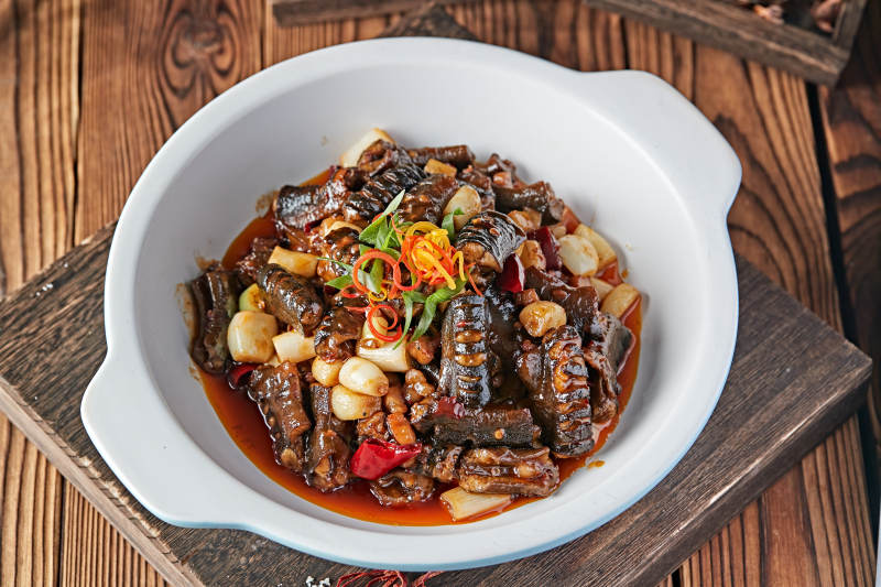 黄焖锅鳝鱼煲图片