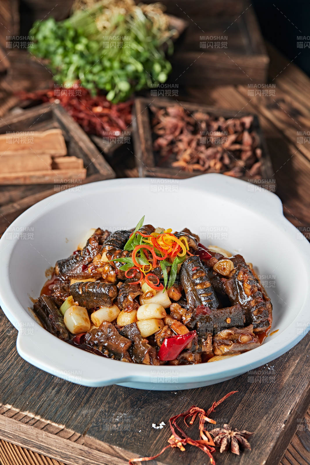 黄焖锅鳝鱼煲图片