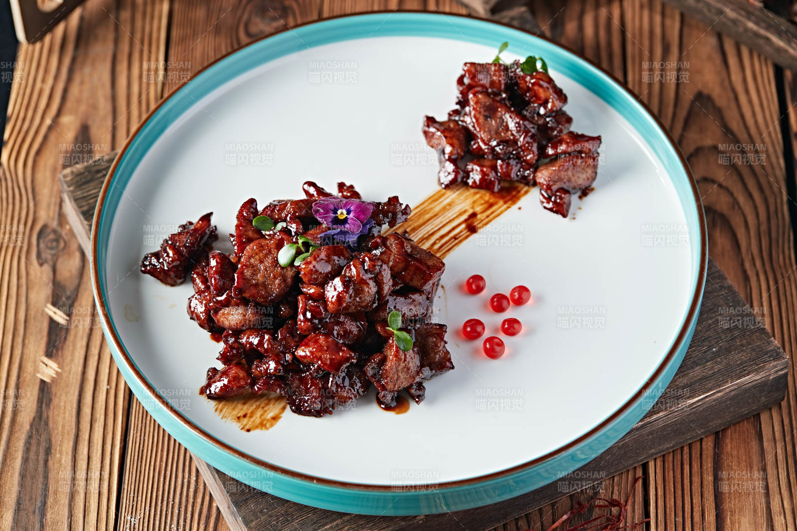 糖醋雪花肥牛粒图片