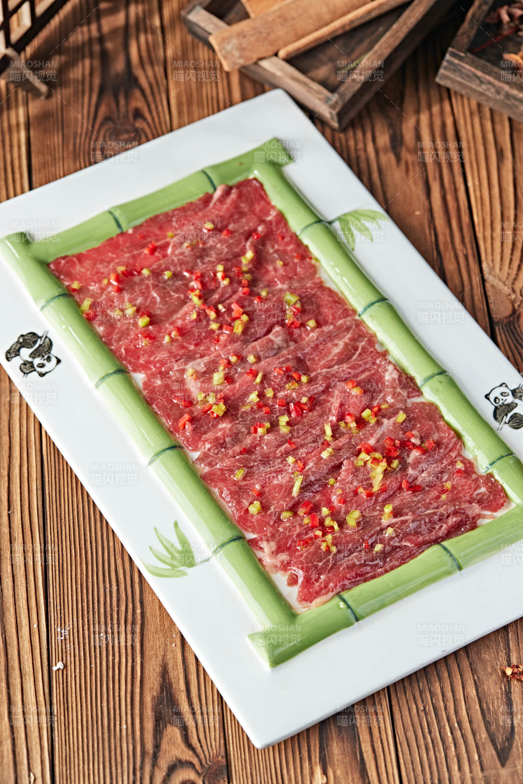 火锅食材鲜切羊肉图片