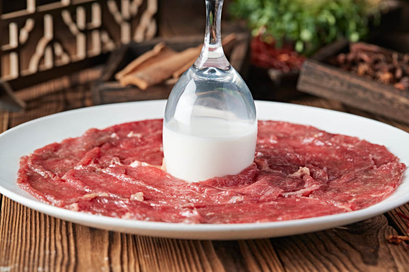 川渝火锅食材牛奶鲜牛肉图片