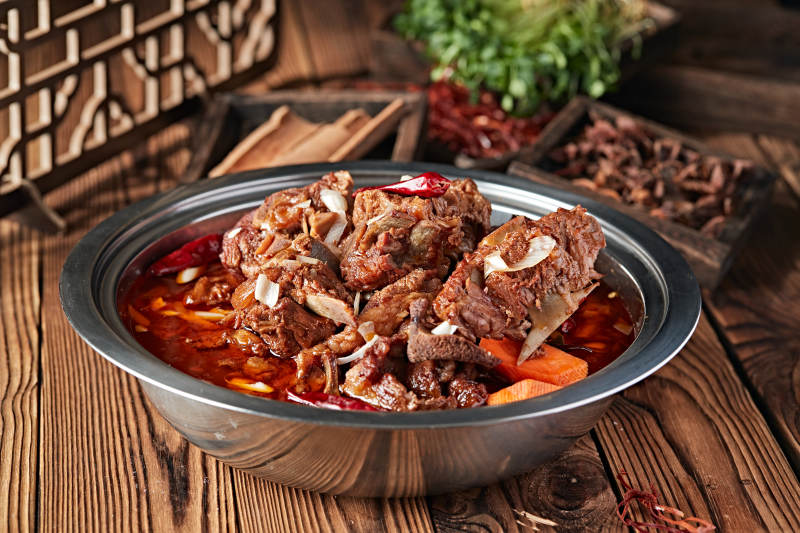 红焖香辣羊脊骨羊蝎子图片